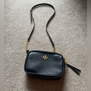 Tory Burch Blake Mini Camera Bag. Excellent condition. Crossbody design